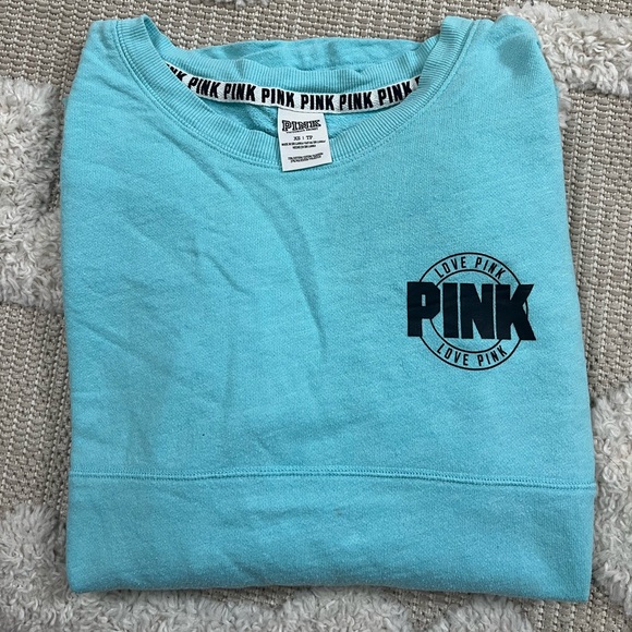 Victorious secret Pink long sleeve - Picture 2 of 2